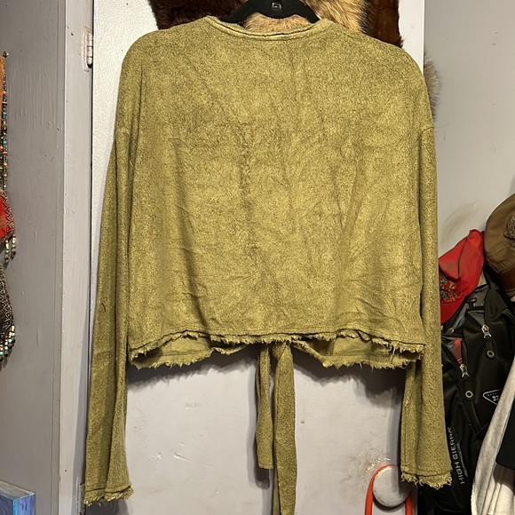 Free People Crop Sweater - Picture 2 of 2